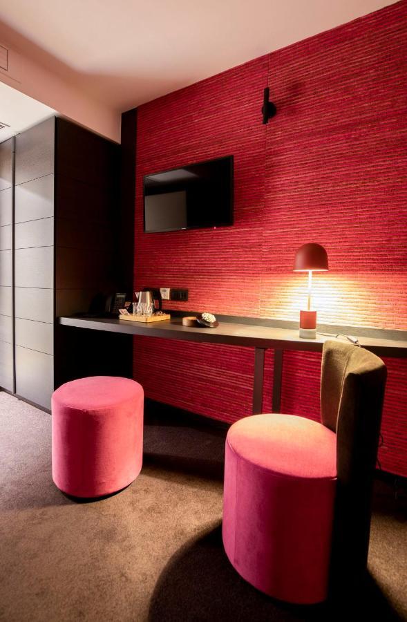 B-Lodge Boutique Hotel Louvain-la-Neuve Exteriör bild
